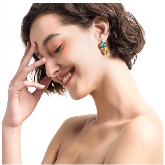 Glass, Pineapple Earrings BRAND NEW! - Picture 2 of 6